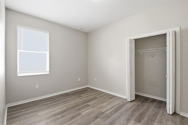 427 FERN GULLEY DRIVE, Seffner, FL 33584
