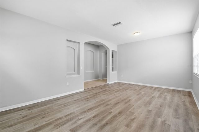 427 FERN GULLEY DRIVE, Seffner, FL 33584