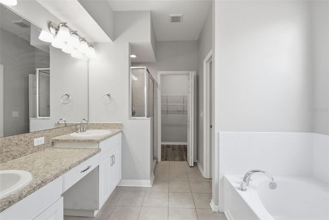 427 FERN GULLEY DRIVE, Seffner, FL 33584
