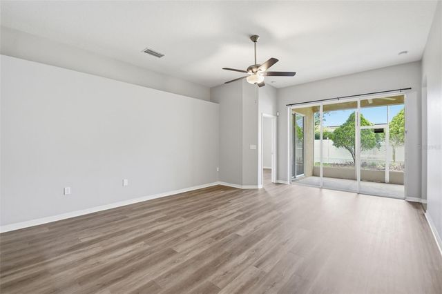 427 FERN GULLEY DRIVE, Seffner, FL 33584