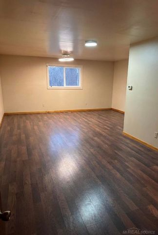 1847 SE Lafayette Avenue, Grand Rapids, MI 49507