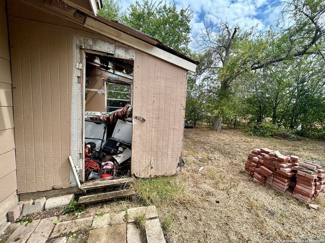 7502 Apple Valley, San Antonio, TX 78242