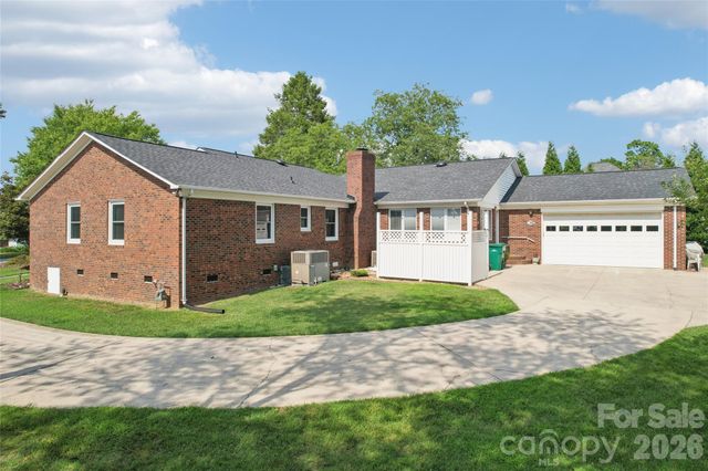 2004 Battle Street, Salisbury, NC 28146