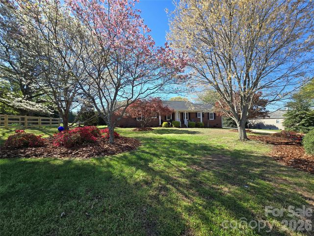 2004 Battle Street, Salisbury, NC 28146