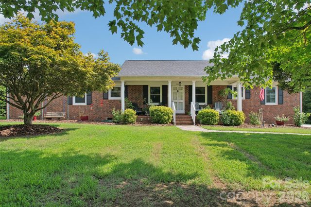 2004 Battle Street, Salisbury, NC 28146