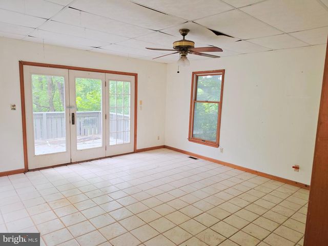 5424 GLENVIEW RD, Glen Arm, MD 21057