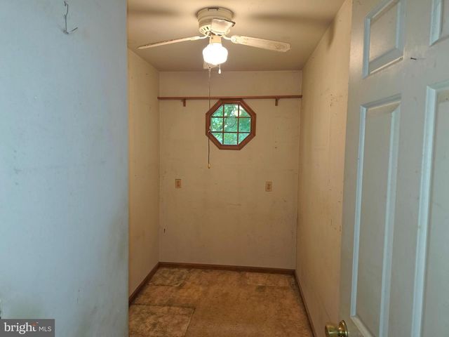 5424 GLENVIEW RD, Glen Arm, MD 21057