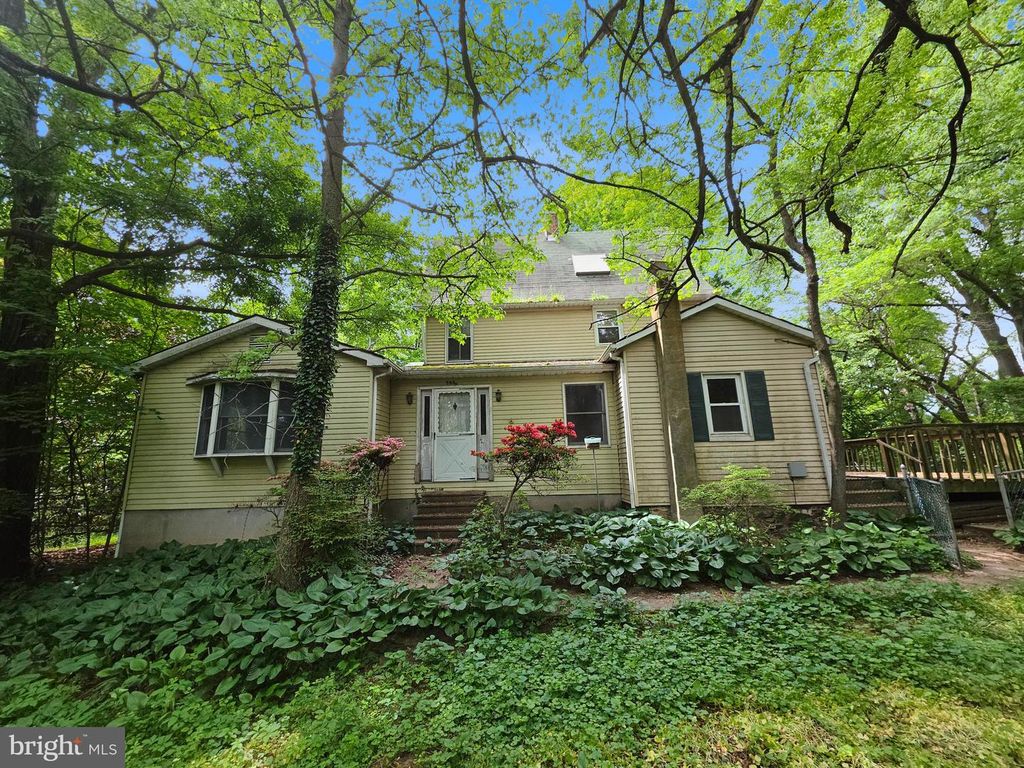 5424 GLENVIEW RD, Glen Arm, MD 21057