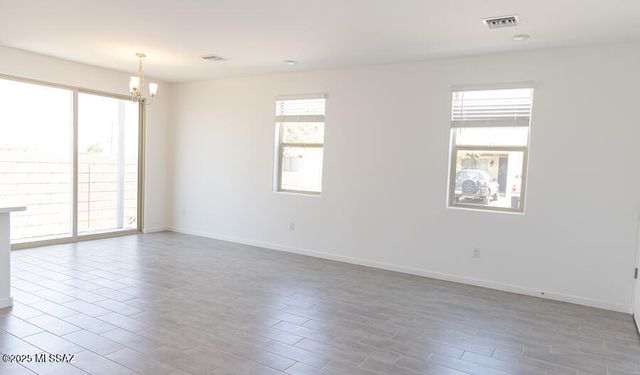 2661 S Oakenshield Way, Tucson, AZ 85730