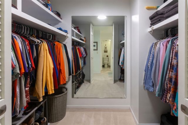 3663 Grand Avenue 401, Des Moines, IA 50312