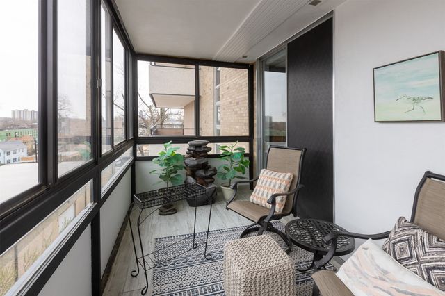 3663 Grand Avenue 401, Des Moines, IA 50312