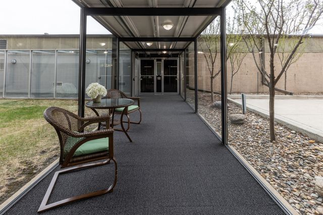 3663 Grand Avenue 401, Des Moines, IA 50312