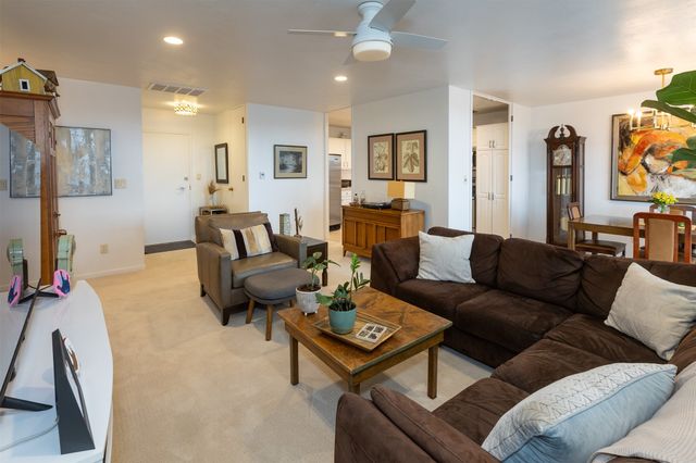 3663 Grand Avenue 401, Des Moines, IA 50312