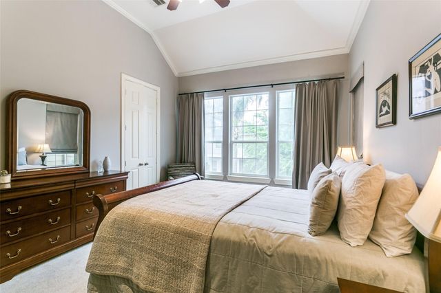 5742 Kiam Street, Houston, TX 77007