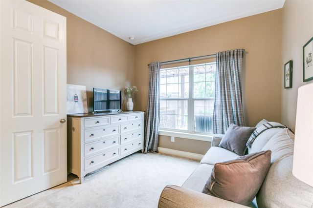 5742 Kiam Street, Houston, TX 77007