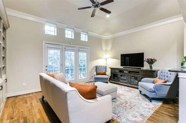 5742 Kiam Street, Houston, TX 77007