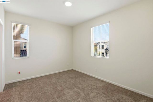 1446 S Terra Verde St, Mountain House, CA 95391