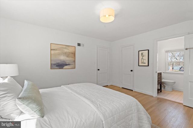 6110 WELBORN DR, Bethesda, MD 20816