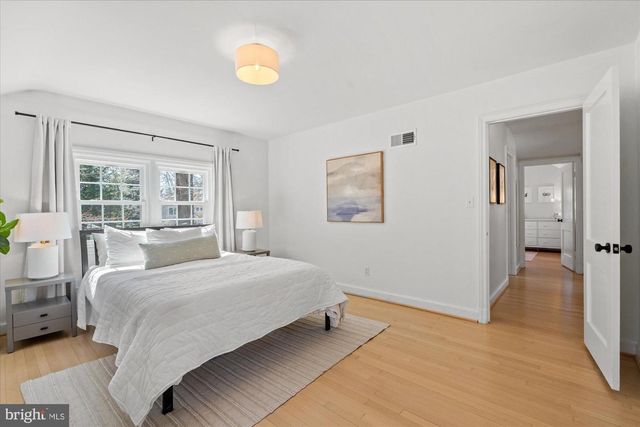 6110 WELBORN DR, Bethesda, MD 20816