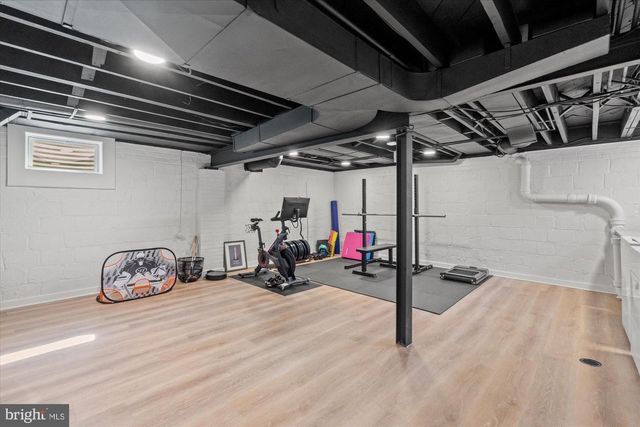 6110 WELBORN DR, Bethesda, MD 20816