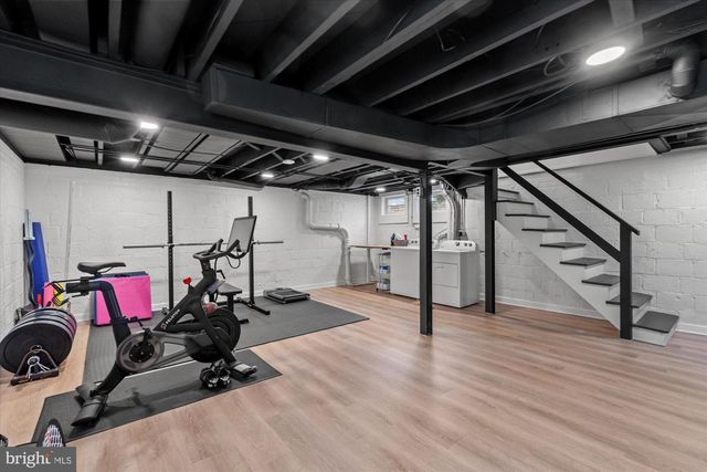 6110 WELBORN DR, Bethesda, MD 20816