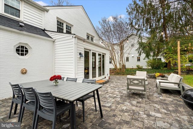 6110 WELBORN DR, Bethesda, MD 20816