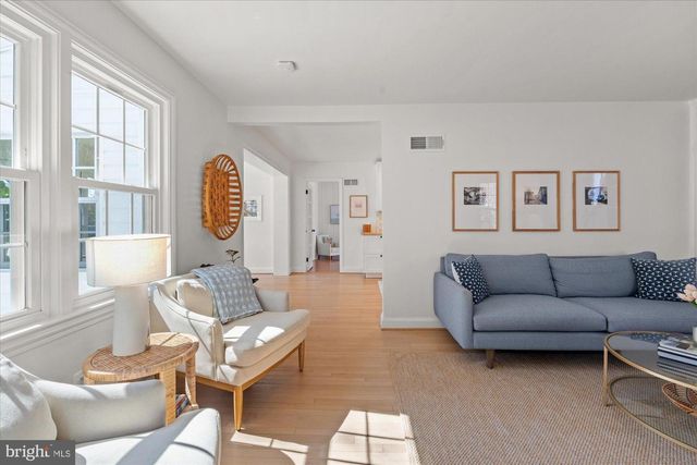 6110 WELBORN DR, Bethesda, MD 20816