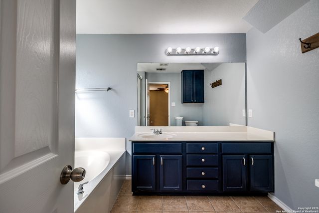 11638 Valley Garden, San Antonio, TX 78245