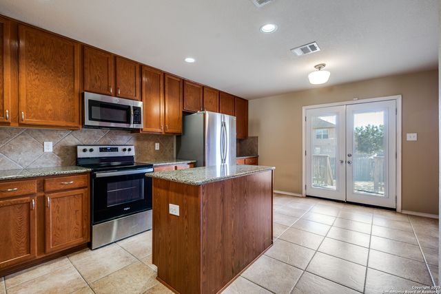 11638 Valley Garden, San Antonio, TX 78245