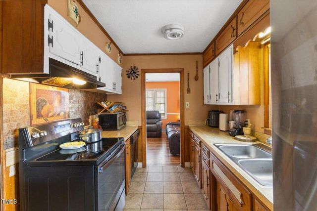 2503 Mckinney Street, Burlington, NC 27217