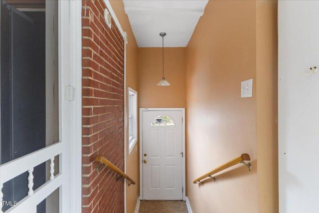 2503 Mckinney Street, Burlington, NC 27217
