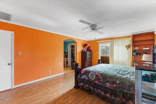 2503 Mckinney Street, Burlington, NC 27217