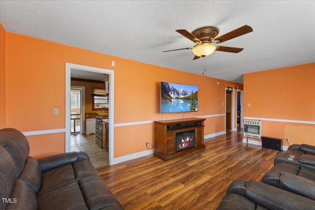 2503 Mckinney Street, Burlington, NC 27217