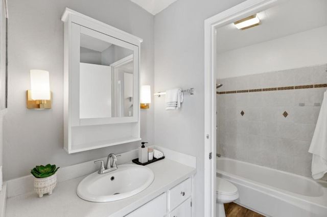 3029 Kaiser Drive Unit A, Santa Clara, CA 95051