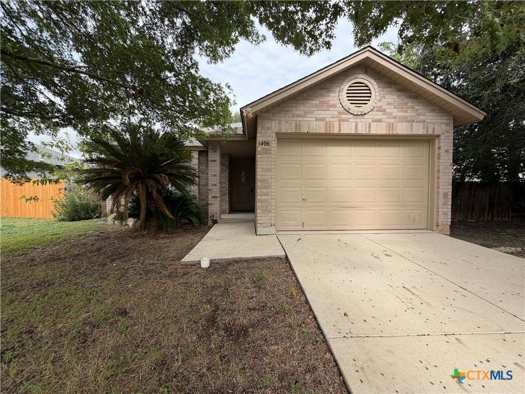 3406 Sante Fe Trail, Seguin, TX 78155