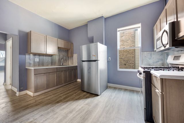 1636 S Homan Avenue, Chicago, IL 60623