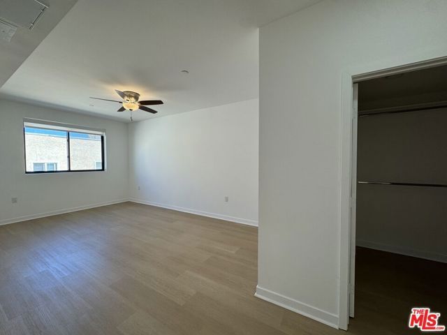 3977 Beverly Boulevard 215, Los Angeles, CA 90004