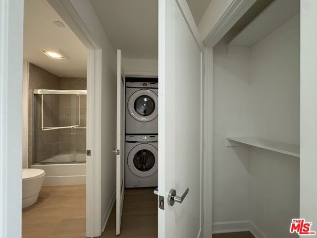 3977 Beverly Boulevard 215, Los Angeles, CA 90004