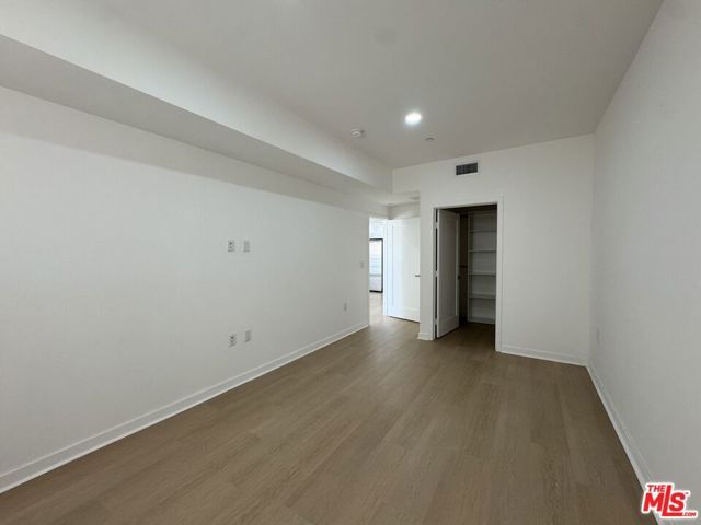 3977 Beverly Boulevard 215, Los Angeles, CA 90004