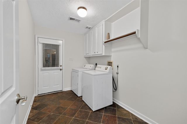 2304 Jackson Street, Houston, TX 77004
