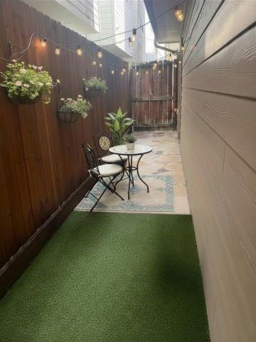 2304 Jackson Street, Houston, TX 77004