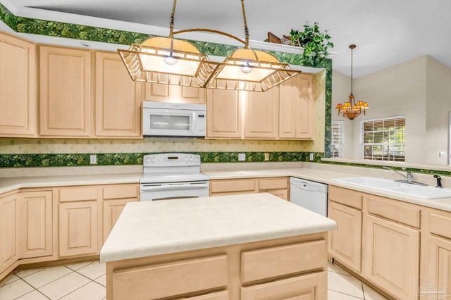 116 Mt Pilot St, Cantonment, FL 32533