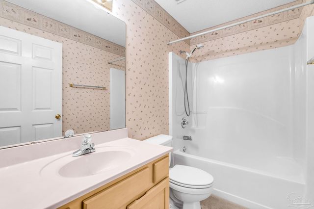 116 Mt Pilot St, Cantonment, FL 32533