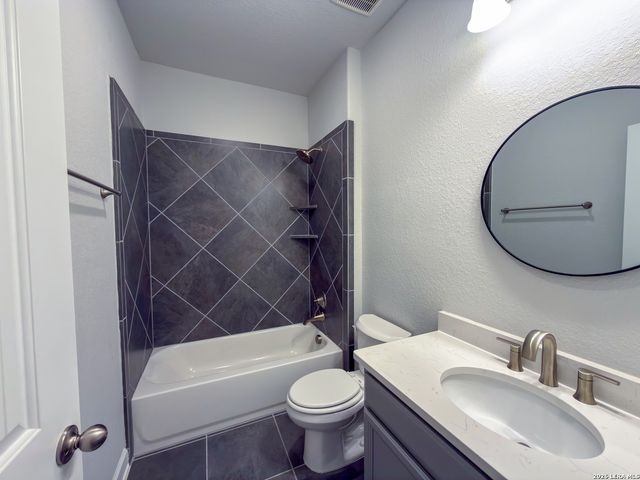 327 Sonata Cyn, Spring Branch, TX 78070