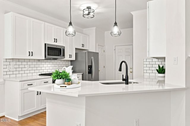 11019 Southwalk Lane, Raleigh, NC 27614