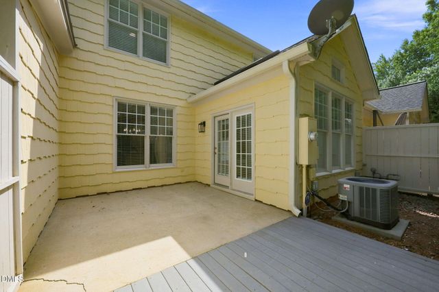 11019 Southwalk Lane, Raleigh, NC 27614