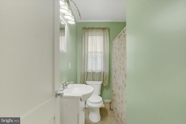 1406 SIMPSON FERRY RD, New Cumberland, PA 17070