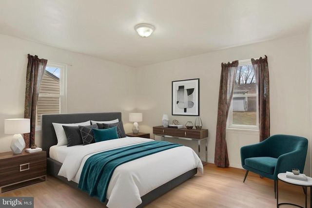 1406 SIMPSON FERRY RD, New Cumberland, PA 17070