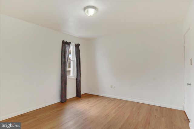 1406 SIMPSON FERRY RD, New Cumberland, PA 17070