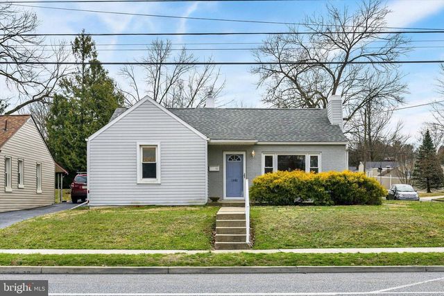 1406 SIMPSON FERRY RD, New Cumberland, PA 17070